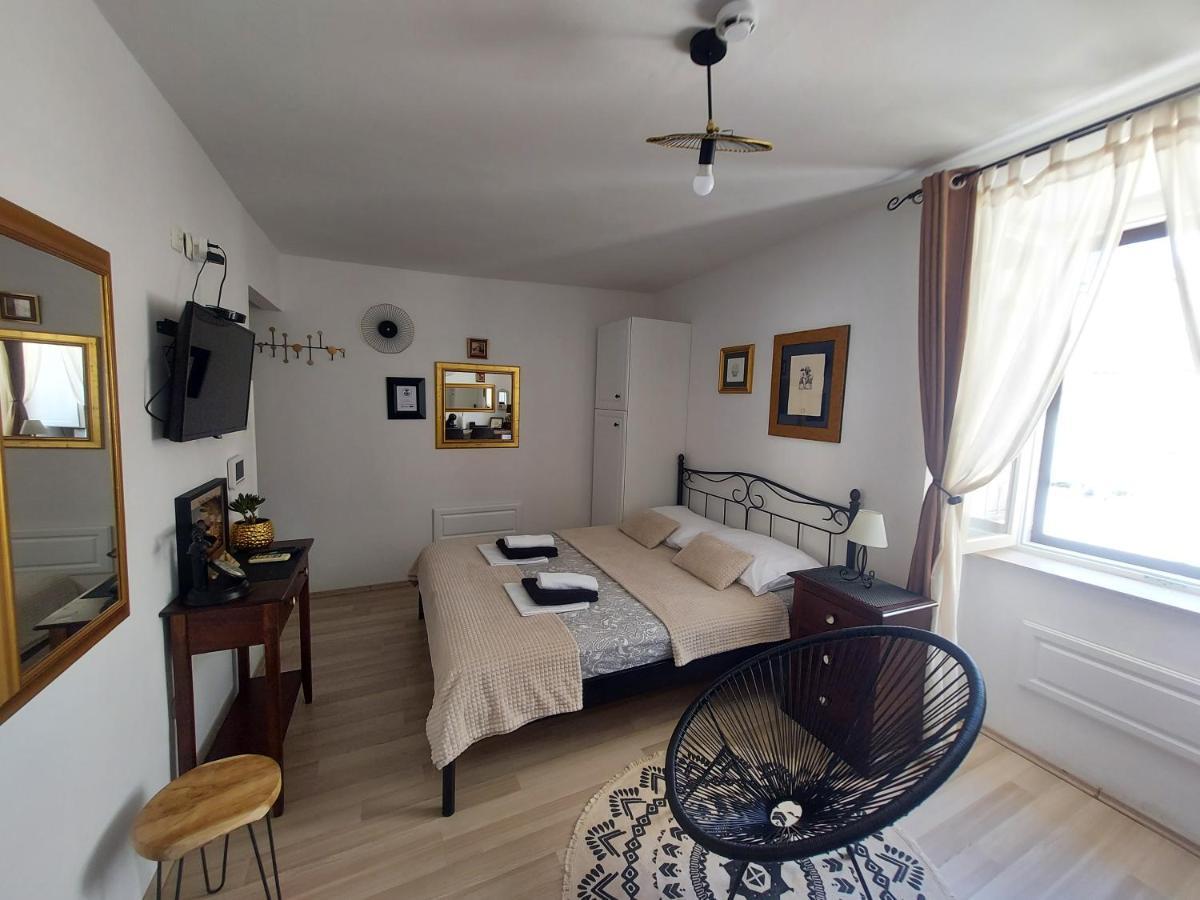 Apartment Agora Zadar Buitenkant foto